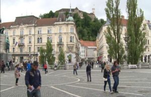 Nema samoizolacije za Crnogorce: U Sloveniju uz potvrdu o korona vakcinaciji