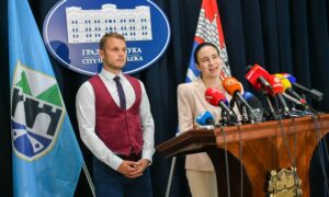 Slučaj „Zastava“: Da li je Stanivuković uklonio obilježja Srpske zbog gradonačelnice Sarajeva