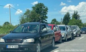 Lančani sudar pet auta: Nesreća na izlazu iz Prijedora prema Banjaluci