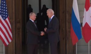 Putin i Bajden se rukovali: Počinje samit u Ženevi