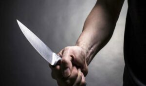 Uhapšen zbog pokušaja ubistva: Nožem u kući napao sina
