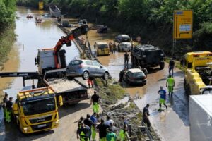 Trka sa vremenom, nastavak potrage za nestalima u poplavama u Njemačkoj