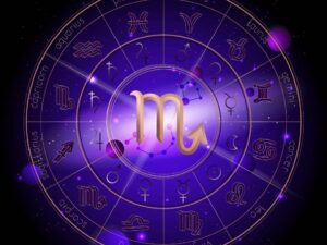 Horoskop za jul 2022: Neke znakove čeka iznenadno napredovanje na poslu, a druge sudbonosni susreti
