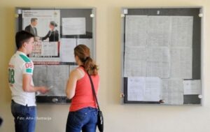 Nezaposlenost u Srpskoj smanjena za 16 odsto: Više od 2.500 ljudi u julu našlo posao