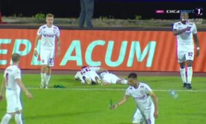Navijači Borca gađali rumunske igrače: Moguća žestoka kazna UEFA VIDEO