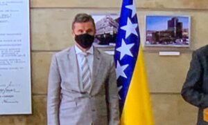 Novi gaf Novalića: Pogledajte zašto je premijer FBiH opet zamijao sve FOTO