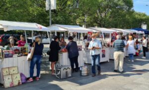 Knjige, igračke, nakit… Humanitarni bazar za sedmomjesečnog Boška u centru Banjaluke