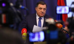 Dodik poručuje: Ako neko pokuša da hapsi, privodi, policija Srpske će to sprečavati