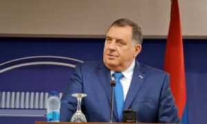 Dodik: Dogovoreno da stavimo smjenu Durakovića na dnevni red zbog progona novinara