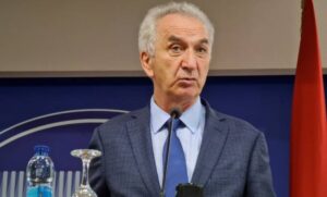 Šarović: Dok srpske generale kažnjavaju zbog izjava, hrvatske oficire oslobađaju odgovornosti za masovne zločine