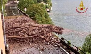 Veliko nevrijeme u Italiji: Poplave i klizišta, ulice pretvorene u rijeke VIDEO