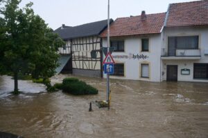 Haos u Njemačkoj zbog poplava: Poginule četiri osobe, 30 nestalo