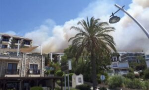 Drama u turskom hotelu: Turisti iz BiH i Srbije bježe od požara VIDEO