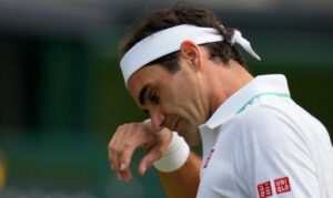 Zbog rata u Ukrajini: Federer izgubio najmanje 200 miliona dolara
