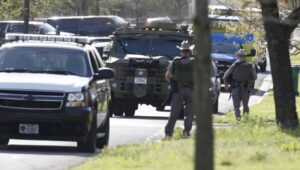 Pucnjava u Teksasu: Ranjeno osam osoba, napadač u bjekstvu