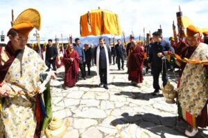 Prvi put poslije 30 godina: Si Điping na Tibetu