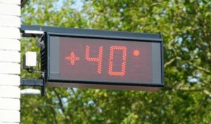 Zbog visokih temperatura danas na snazi crveni meteoalarm