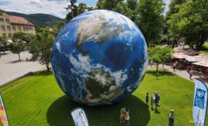 “Zaštitimo planetu”: Manifestacija o zaštiti životne sredine otvorena u parku “Petar Kočić”