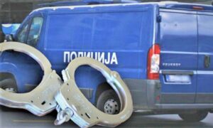 Na 13 lokacija: Hapšenja i pretresi na području Bijeljine i Ugljevika