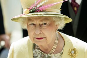 Odlučna pored savjeta ljekara: Kraljica Elizabeta II prisustvovaće Danu sjećanja