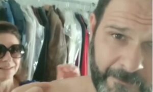 Riješio se dlaka, ali nije bilo lako: Popularni glumac pokazao kako se depilira VIDEO