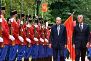 Doček uz crveni tepih: Erdogan se sastao sa Đukanovićem na Cetinju