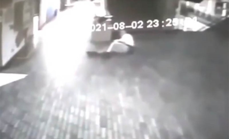 Nevidljiva sila čuvara bacala po garaži, gradonačelnik zove biskupa da istjera demone VIDEO