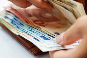 Zabilježen rast: Prosječna plata u Crnoj Gori iznosi 537 evra