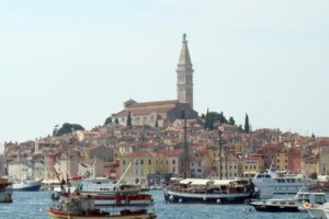 Njima je dopušteno: Strani turisti u Hrvatskoj pošteđeni kazni za prenošenje virusa korona