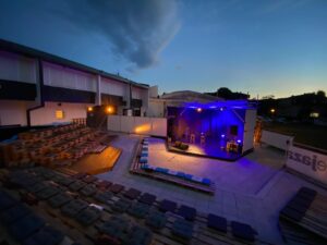 Završene “Ljetne večeri u Jazavcu”: Na daskama otvorenog pozorišta izvedeno trideset programa