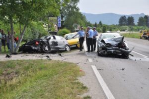 Neprilagođena brzina uzrok 52 udesa: Za pola godine 349 nesreća na području Prijedora