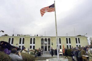 Osoblje američke Ambasade u Kabulu uništilo pasoše i dokumente
