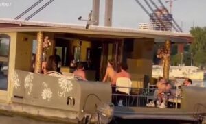 Skandal u centru Beograda: Snimljene bahanalije na brodu VIDEO