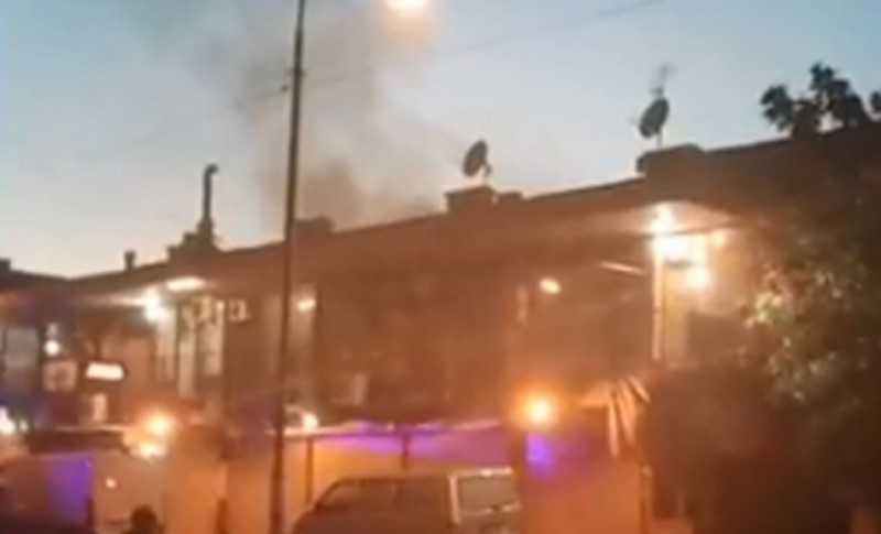 Buktinja alarmirala vatrogasce! Gori tržni centar na Novom Beogradu VIDEO