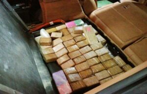 Policija u akciji hapšenja: Pronađeno više od dva kilograma droge, oružje i municija