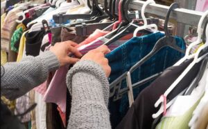 Mušterija sve više: Vrtoglavo raste uvoz polovne garderobe u BiH