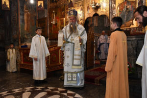 Tople riječi svima: Mitropolit Joanikije pozvao na mir, skromnost i bratsku ljubav