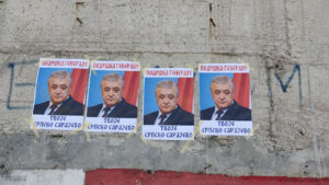 Plakati za Savčića: “Podrška generalu” u Istočnom Sarajevu