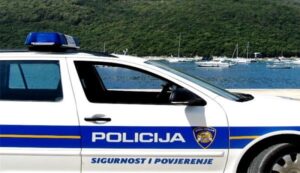 Šokantno ubistvo na Jadranu: Zbog otkinutog retrovizora udario šakom turistu