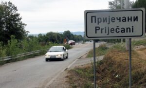 Mještane Priječana muče stari problemi: Grane pale na elektrovodove, put nam je rak-rana