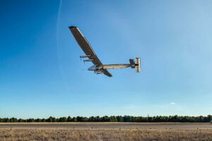 Američka mornarica razvija avion na solarni pogon koji u vazduhu može da provede 90 dana