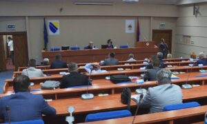 Vijeće naroda RS: Klubovi delegata nisu postigli saglasnost, Bošnjaci uložili veto