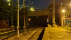 Nesreća u željezničkom tunelu, ženi odsječene obje noge