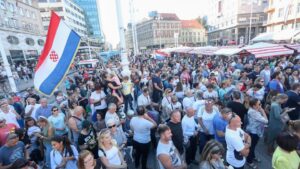 “Festivalu slobode” u Zagrebu: U grupi primjećena crna majica sa slovom “U”