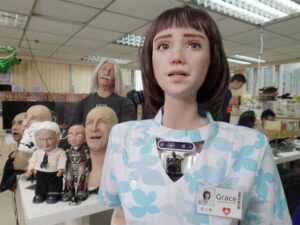 Robot pomaže ljekarima i pacijentima: Upoznajte medicinsku sestru Grace VIDEO