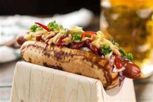 Ohladite pivo, skuvajte vino i pozovite društvo: Poslužite ukusni hot dog