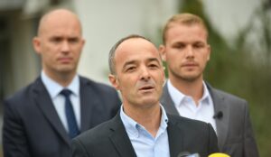 Duduković o ostavci: Ostajem uz Stanivukovića, biću finansijski direktor