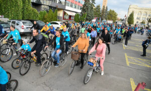 „Dva su točka dovoljna“: Biciklijadom obilježen Dan bez automobila i u Banjaluci FOTO