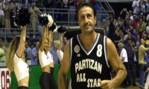 Nedavno imao saobraćajku: Preminuo legendarni košarkaš Partizana Boban Petrović