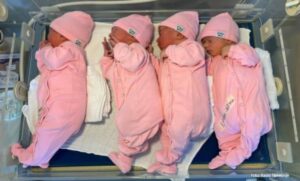 Lijepa slika: Za četiri časa rođene četiri djevojčice u Nevesinju FOTO